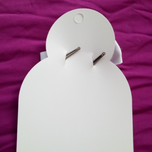 White Bow Hair Clips for Kids - Picture 2 of 2